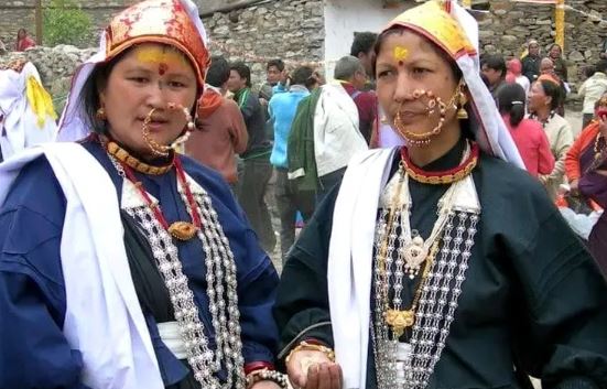 Garhwali Dress | Beauty of Uttarakhand’s Cultural Attire